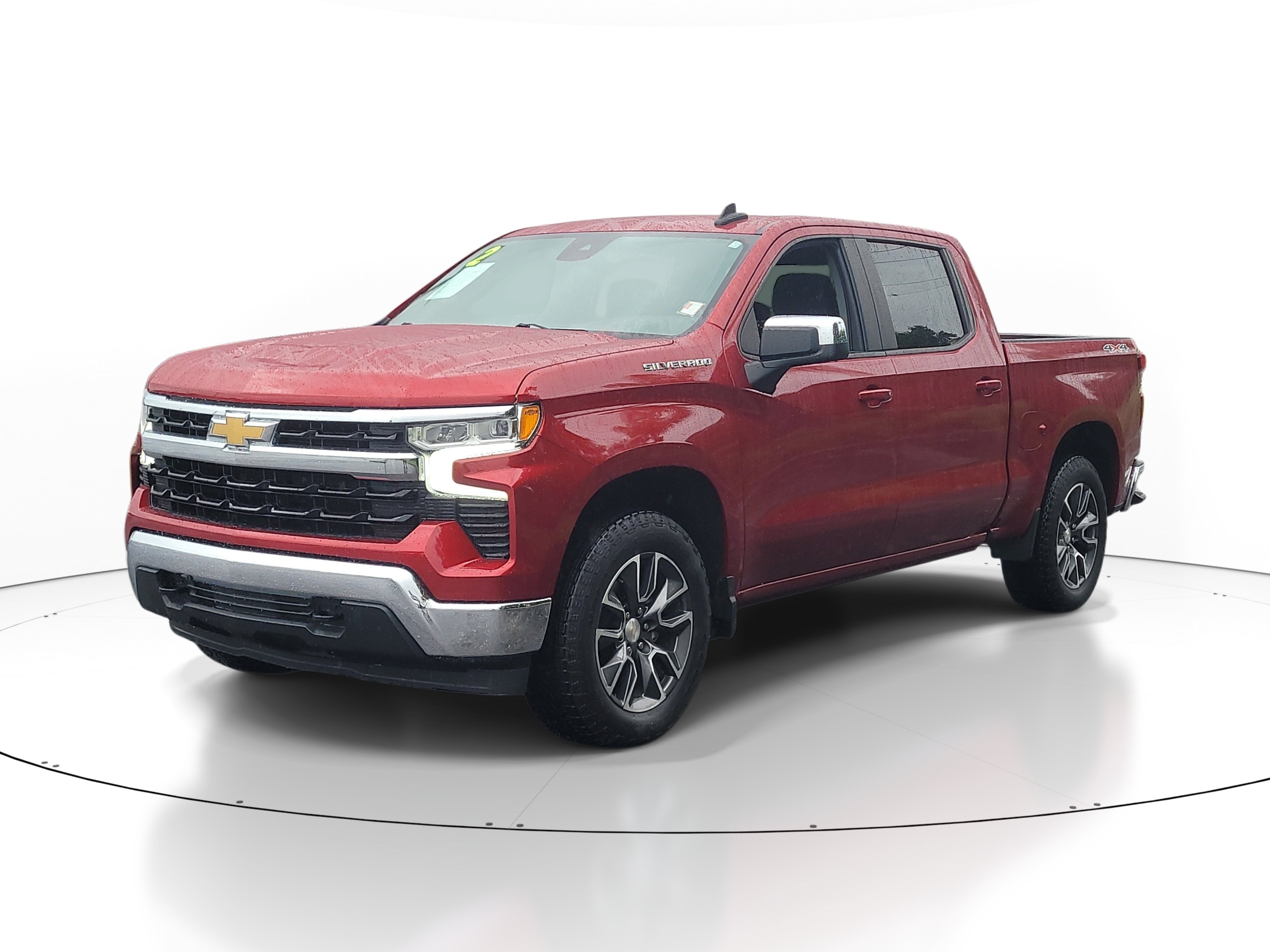 Used 2022 Chevrolet Silverado 1500 LT w/ Protection Package AWD/4WD image 3
