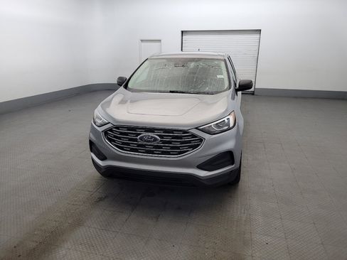 Used 2021 Ford Edge SE FWD image 15