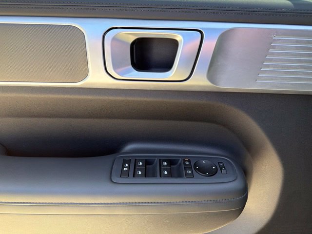 Used 2024 Hyundai Santa Fe SEL FWD image 20