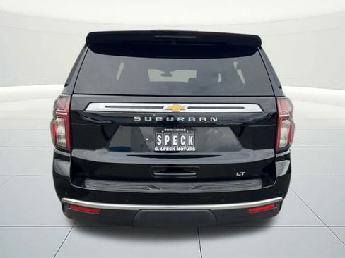 Used 2021 Chevrolet Suburban LT image 4