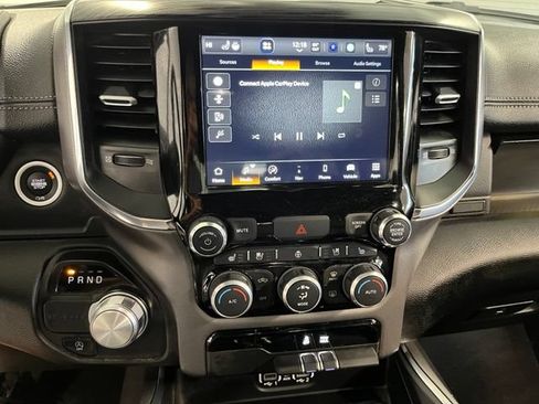 Used 2024 RAM 1500 Laramie RWD image 30