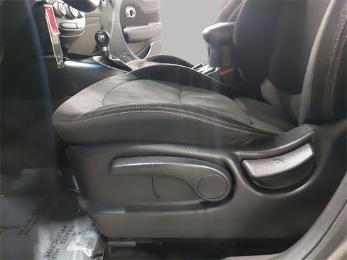 Used 2016 Kia Soul image 24