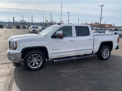 Used 2018 GMC Sierra 1500 SLT image 7