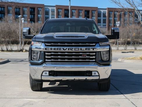 Used 2020 Chevrolet Silverado 2500 LTZ w/ LTZ Texas Edition image 4