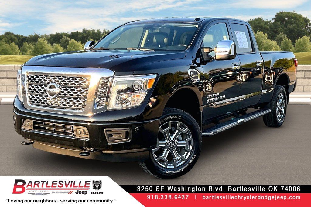 Used 2018 Nissan Titan SL w/ Texas Titan Edition AWD/4WD image 1
