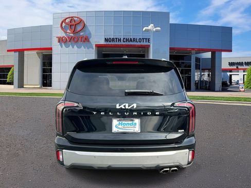 Used 2024 Kia Telluride SX Prestige AWD/4WD image 6