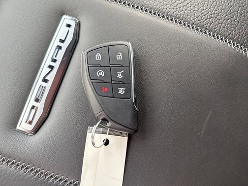 Certified 2025 GMC Yukon Denali image 49