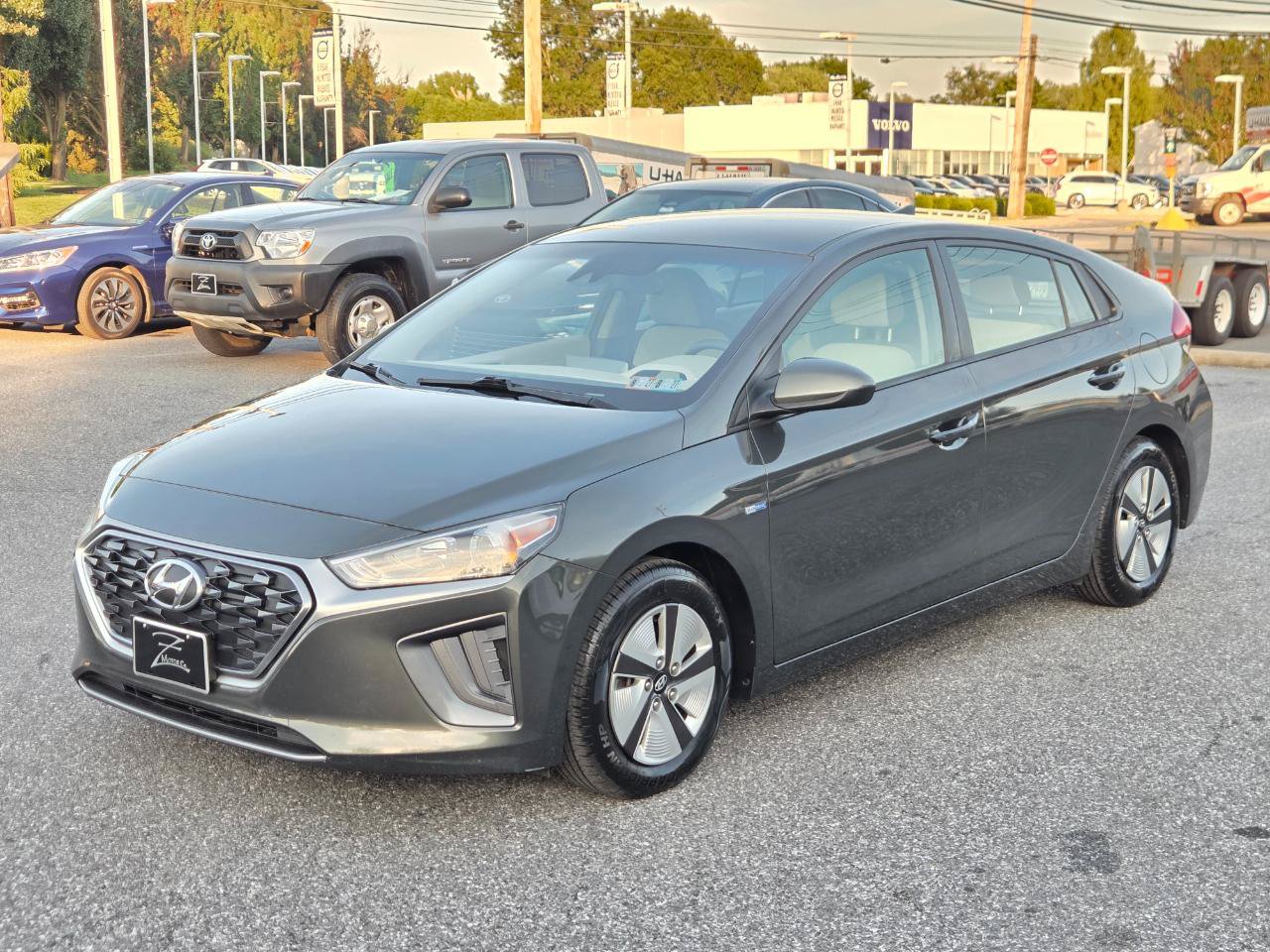 Used 2020 Hyundai Ioniq Blue FWD image 6