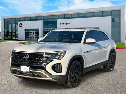 New 2026 Volkswagen Atlas Cross Sport SE
