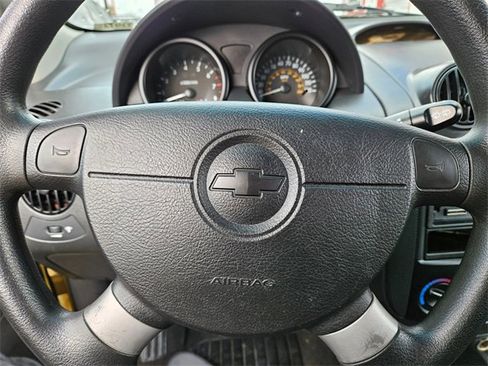 Used 2007 Chevrolet Aveo5 image 16