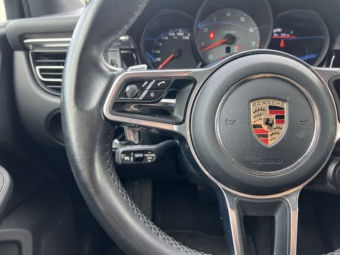 Used 2019 Porsche Macan S AWD/4WD image 19