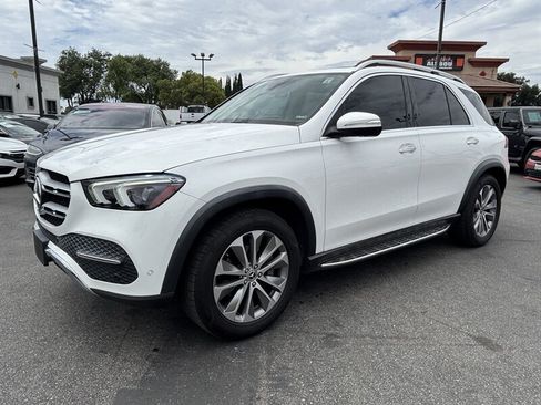 Used 2021 Mercedes-Benz GLE 350 w/ Premium Package image 3