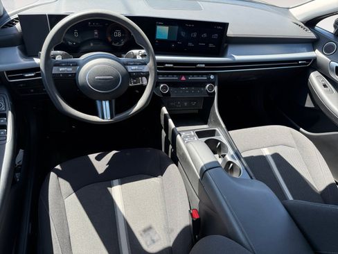 Used 2024 Hyundai Sonata SEL FWD image 15