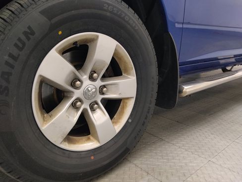 Used 2019 RAM 1500 Classic SLT AWD/4WD image 31