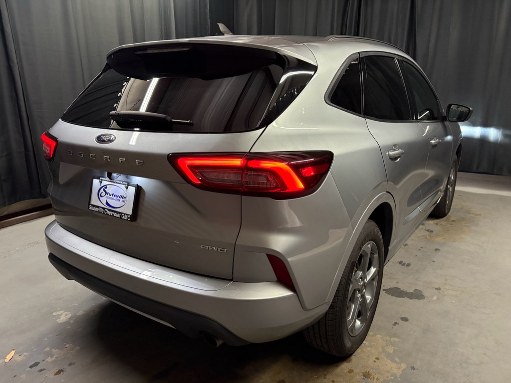 Used 2024 Ford Escape ST-Line AWD/4WD image 5