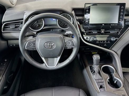 Used 2023 Toyota Camry XLE w/ Navigation Package image 25