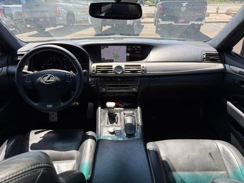 Used 2015 Lexus LS 460 w/ F Sport Package RWD image 10
