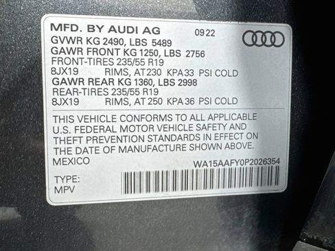 Used 2023 Audi Q5 2.0T Premium Plus w/ Premium Plus Package AWD/4WD image 39