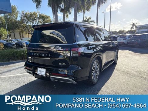 Used 2025 INFINITI QX80 Luxe RWD image 2