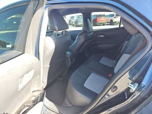 Used 2019 Toyota Corolla XSE image 18