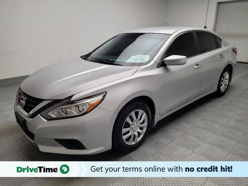 Used 2018 Nissan Altima 2.5 S w/ S Convenience Package image 1