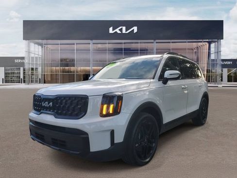 Certified 2024 Kia Telluride EX X-Line AWD/4WD image 3