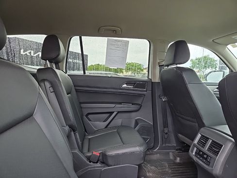 Used 2019 Volkswagen Atlas SE w/ Towing Package AWD/4WD image 29