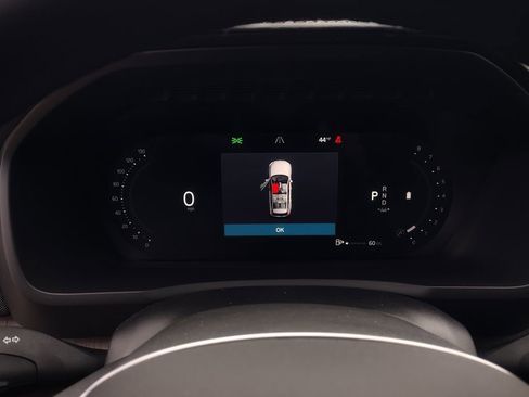 New 2026 Volvo XC90 B6 Ultra w/ Protection Package image 15