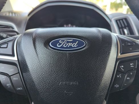 Certified 2024 Ford Edge SEL AWD/4WD image 22