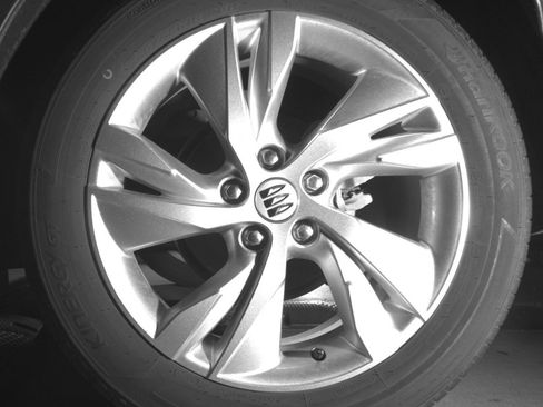 Used 2025 Buick Encore GX Preferred AWD/4WD image 14