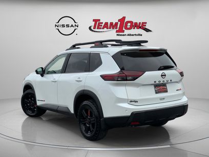 New 2026 Nissan Rogue SV