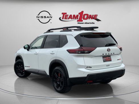 New 2026 Nissan Rogue Rock Creek image 4