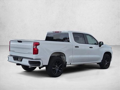 New 2026 Chevrolet Silverado 1500 Custom image 2