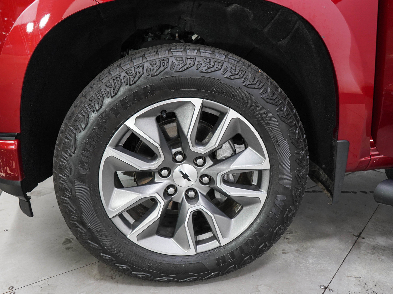 Used 2021 Chevrolet Silverado 1500 RST AWD/4WD image 30