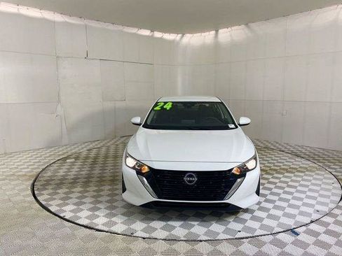 Used 2024 Nissan Sentra SV FWD image 21