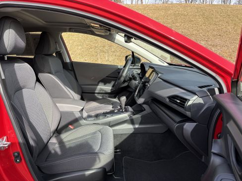 Certified 2024 Subaru Crosstrek 2.0i Premium image 29