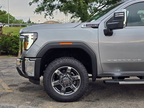 New 2026 GMC Sierra 2500 SLT w/ SLT Premium Package AWD/4WD image 36