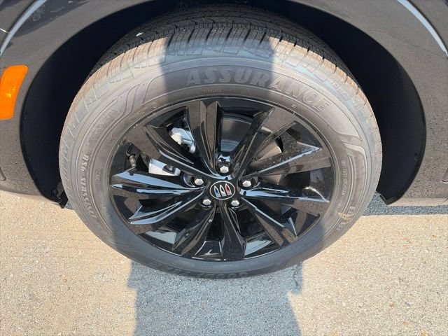 New 2026 Buick Envista Sport Touring w/ Convenience I Package FWD image 10