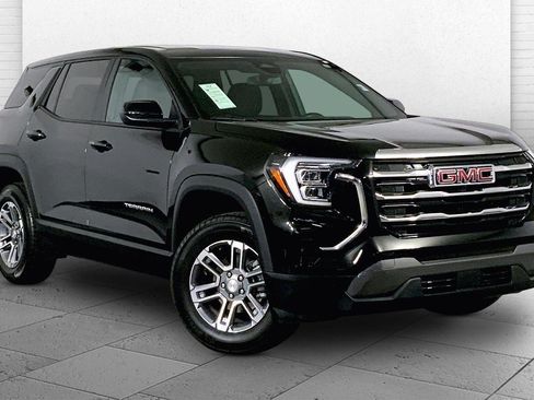 Used 2026 GMC Terrain Elevation FWD image 1
