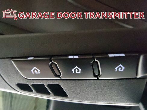 Used 2021 Toyota Sienna Platinum w/ Protection Package (TMS) FWD image 35