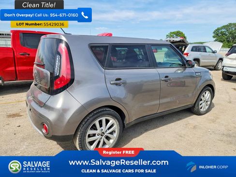 Used 2017 Kia Soul + FWD image 4