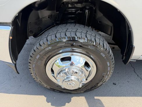 Used 2019 RAM 3500 Tradesman AWD/4WD image 11