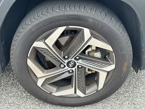 Used 2024 Hyundai Tucson Limited AWD/4WD image 12