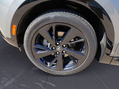 Used 2025 Buick Envision Sport Touring image 14