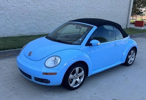 Used 2006 Volkswagen Beetle Convertible w/ Package 2 FWD image 12