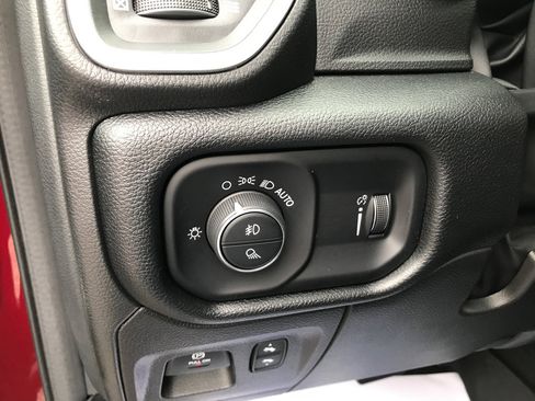 Used 2022 RAM 1500 Big Horn image 15