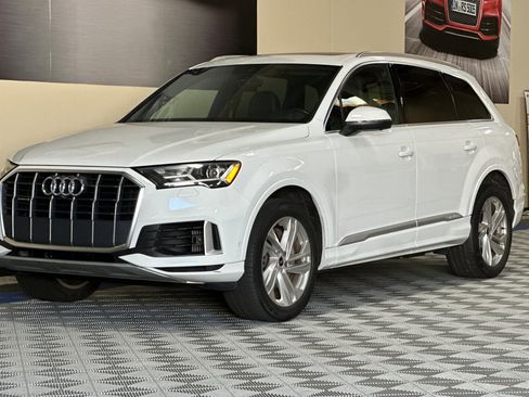 Used 2021 Audi Q7 3.0T Premium image 8