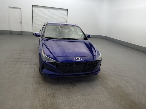 Used 2023 Hyundai Elantra SEL FWD image 14