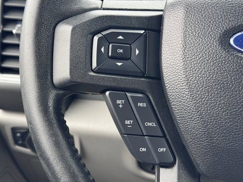 Used 2017 Ford F150 XLT w/ Equipment Group 301A Mid image 7