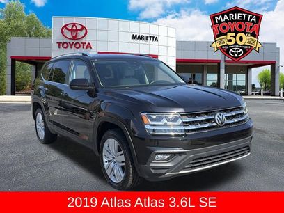 Used 2019 Volkswagen Atlas SE w/ Panoramic Sunroof Package
